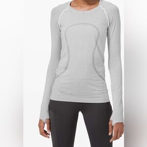 Lululemon Athletica swiftly tech long sleeve 2.0 Tempo stripe waist length